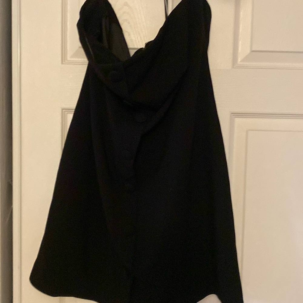 Cute strapless dress with buttons on front